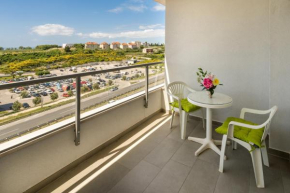 A1 - modern apt with the terrace & sea view, Split